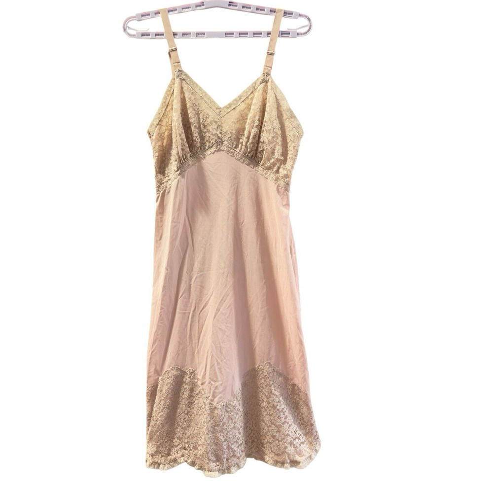 Vintage 50's Seamprufe Lingerie Blush Pink Slip Gown Lace Applique Medium 34"